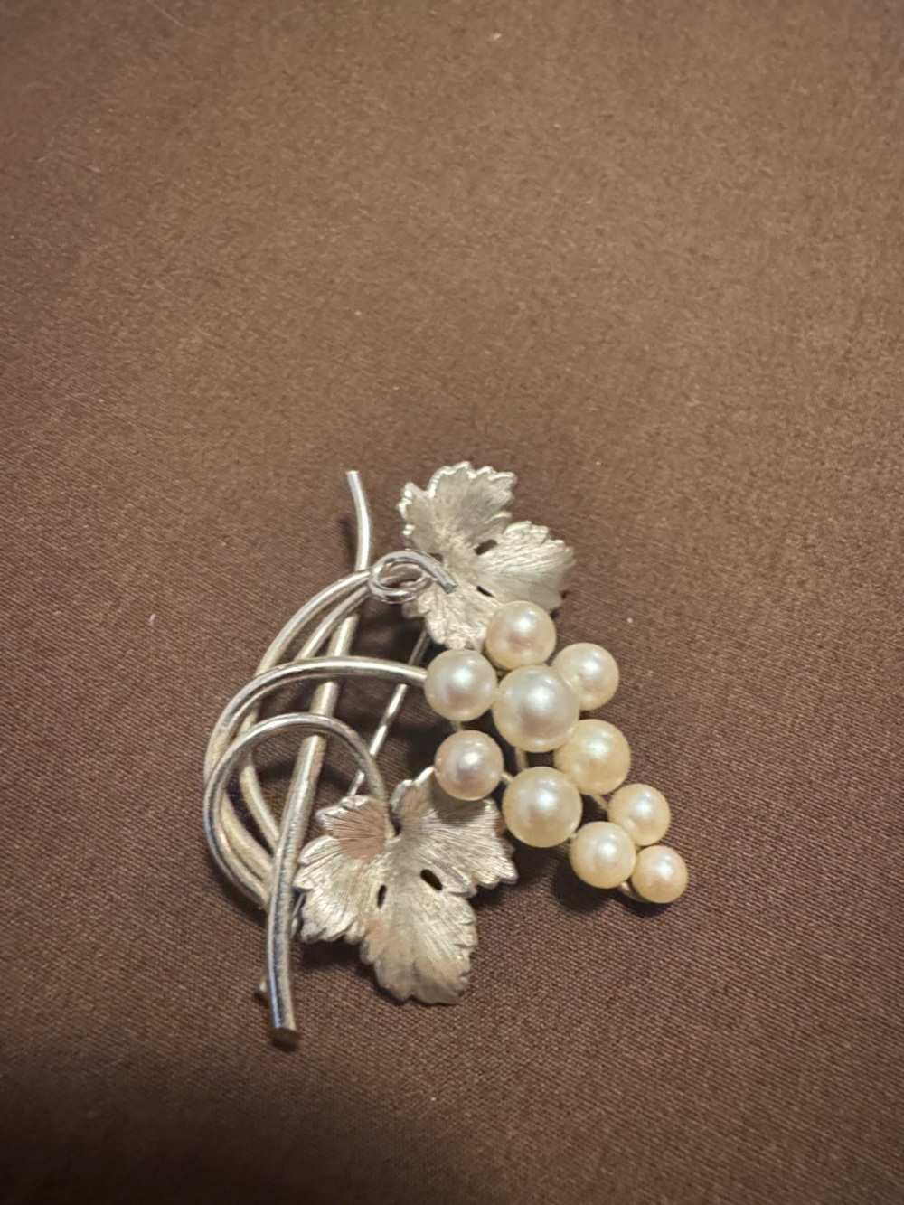 Vintage 1940’s-1950’s krementzPearl Cluster Grapevine Brooch in White and Silver